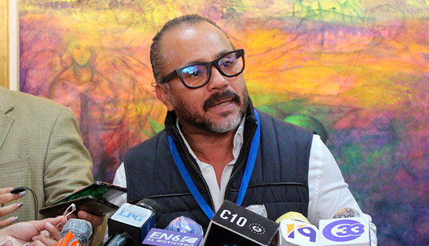 Ernesto Castro afirma que ARENA seguirá representado en Asamblea por mentirosos y "amigos del juego sucio" ernesto-castro-afirma-que-arena-seguira-representado-en-asamblea-por-mentirosos-y-amigos-del-juego-sucio